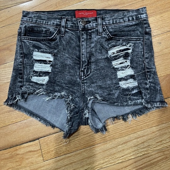 Akira Chicago Red Label Black Acid Wash Denim Shorts M Waist 29” Rise 10” EUC - Picture 2 of 8